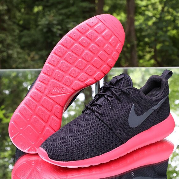 Nike Roshe Run Siren Red Men’s Size 10 main image 11